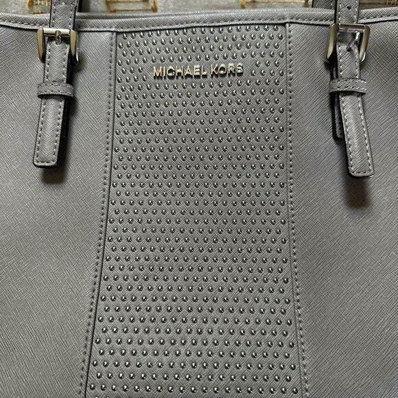 Michael Kors Jet Set Travel Micro-Stud Pearl Grey Saffiano Leather Tote Handbag - Picture 6 of 15